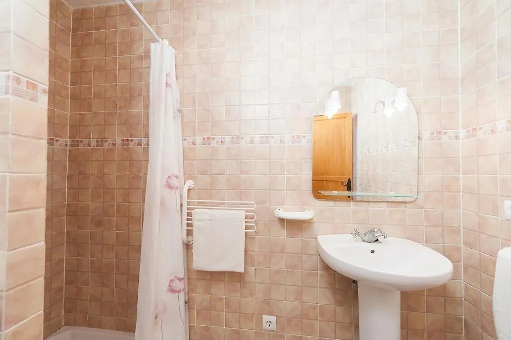 קמפוס Can Roques Blanques 0*,  ספרד